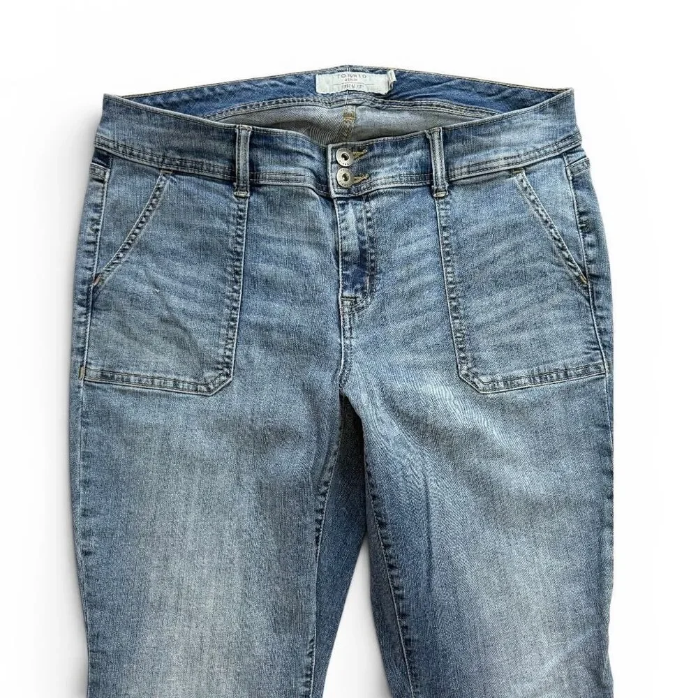 Torrid Vintage Stretch TALL Mid Rise Flare Jeans 33.5” Sz 14T